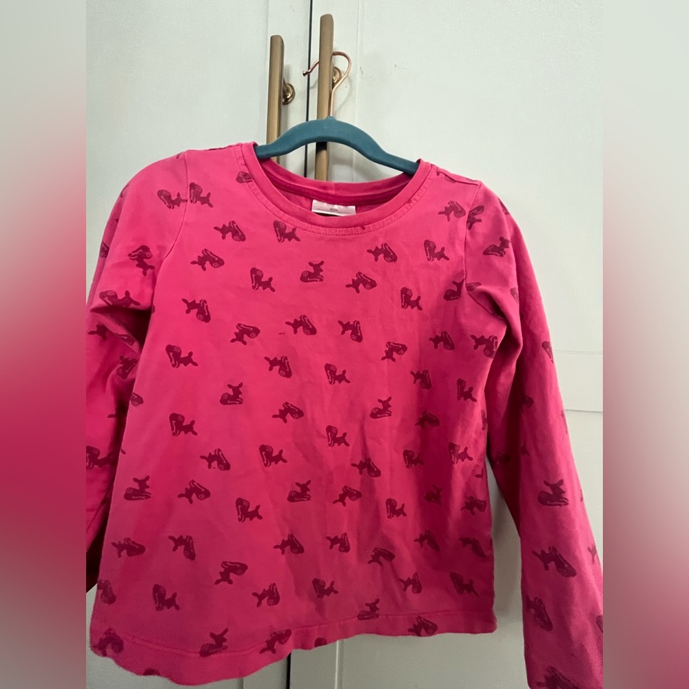 Hanna Andersson Fuchsia Long Sleeve Tee with Animal Pattern